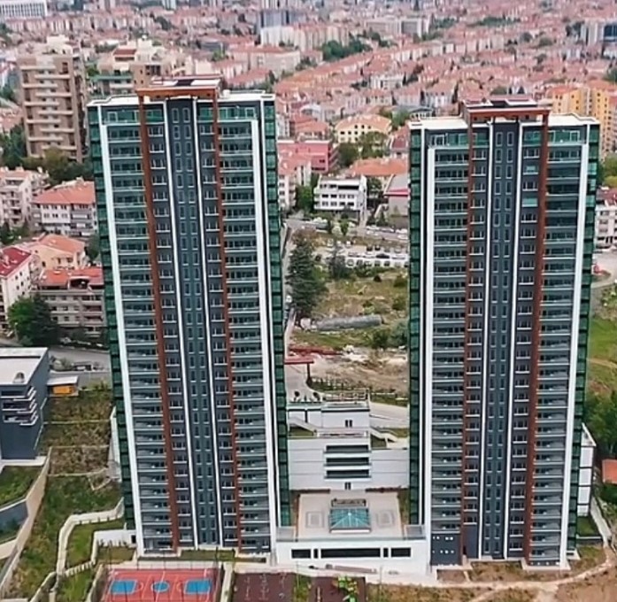 PİA TOWERS